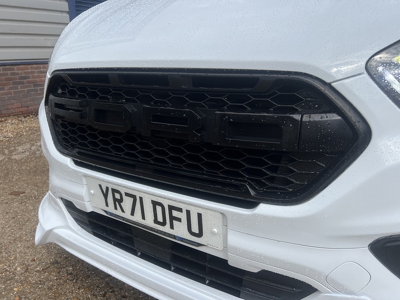 Ford Transit Custom 300 Sport Kit - U877