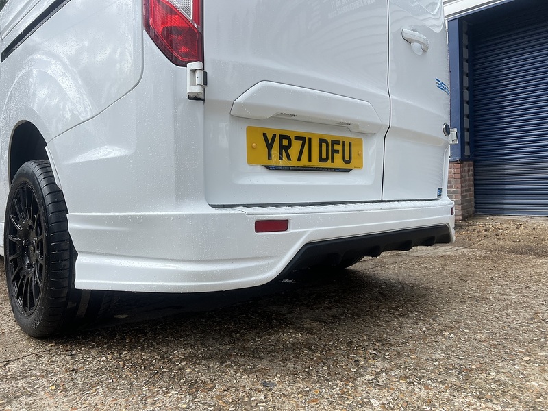 Ford Transit Custom 300 Sport Kit - U877