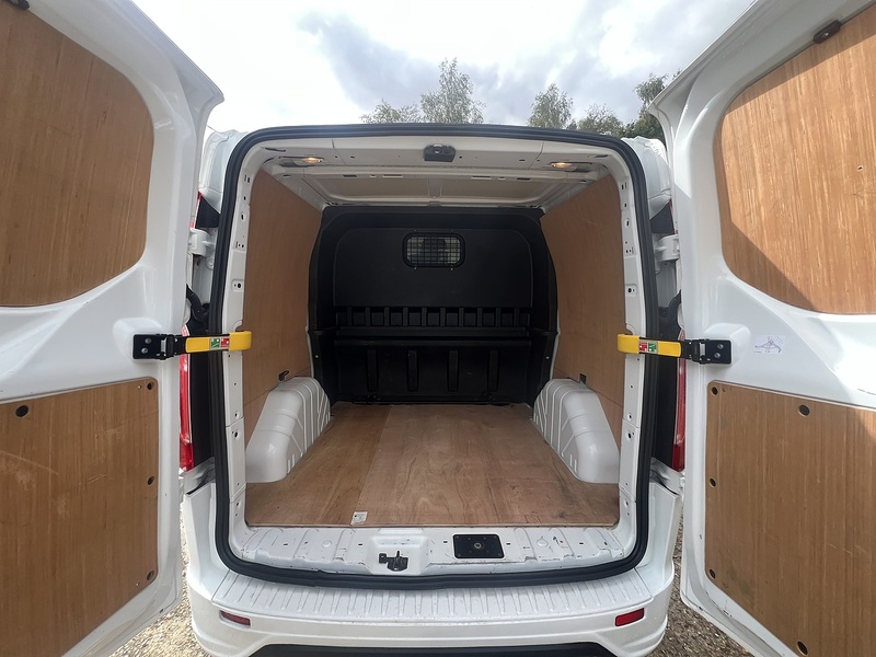 Ford Transit Custom 300 Sport Kit - U877
