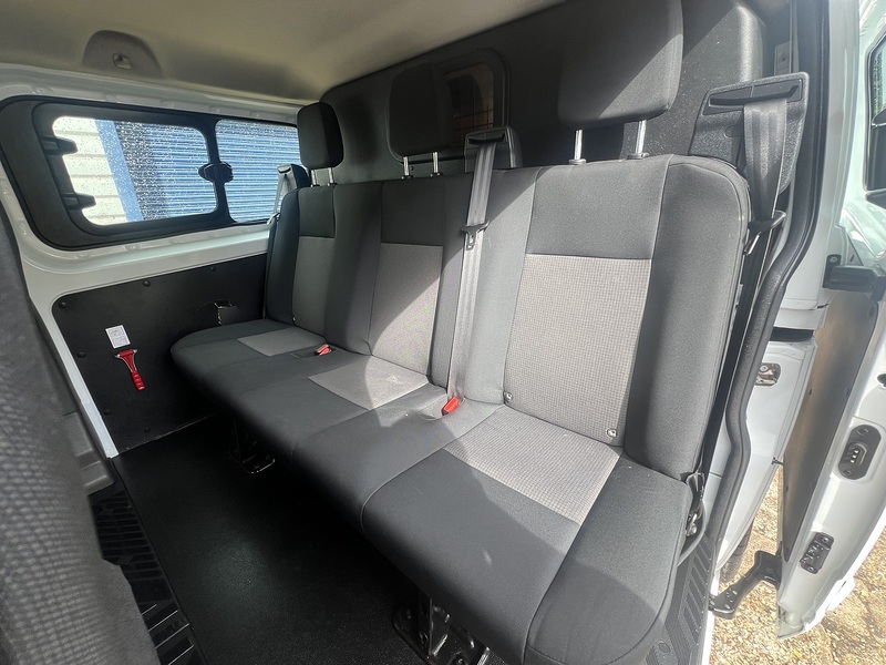 Ford Transit Custom 300 Sport Kit - U877