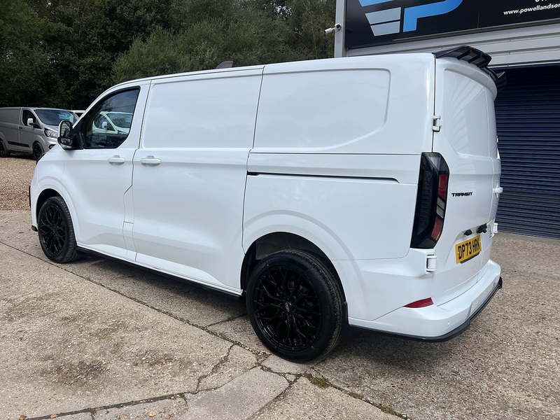 Ford Transit Custom 300 Limited Sport Kit - U878