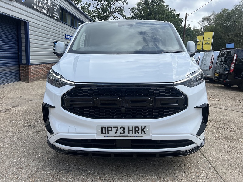 Ford Transit Custom 300 Limited Sport Kit - U878