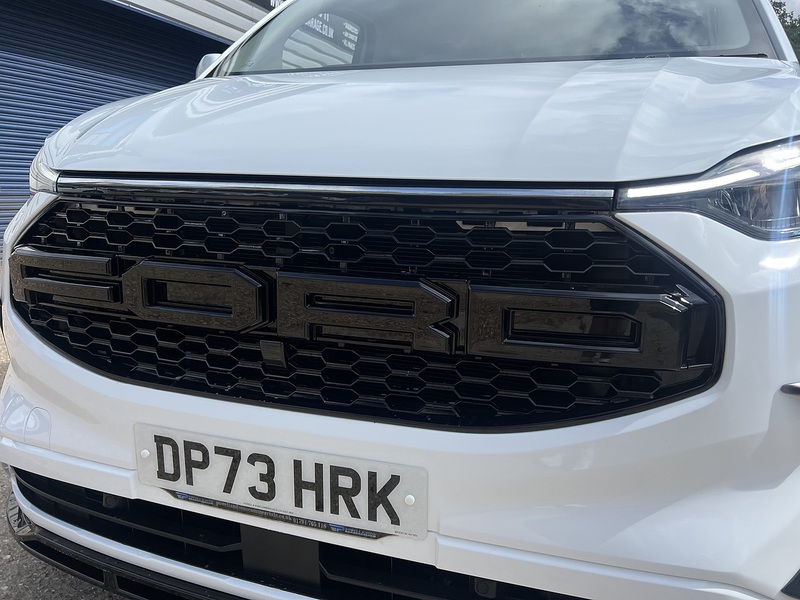 Ford Transit Custom 300 Limited Sport Kit - U878