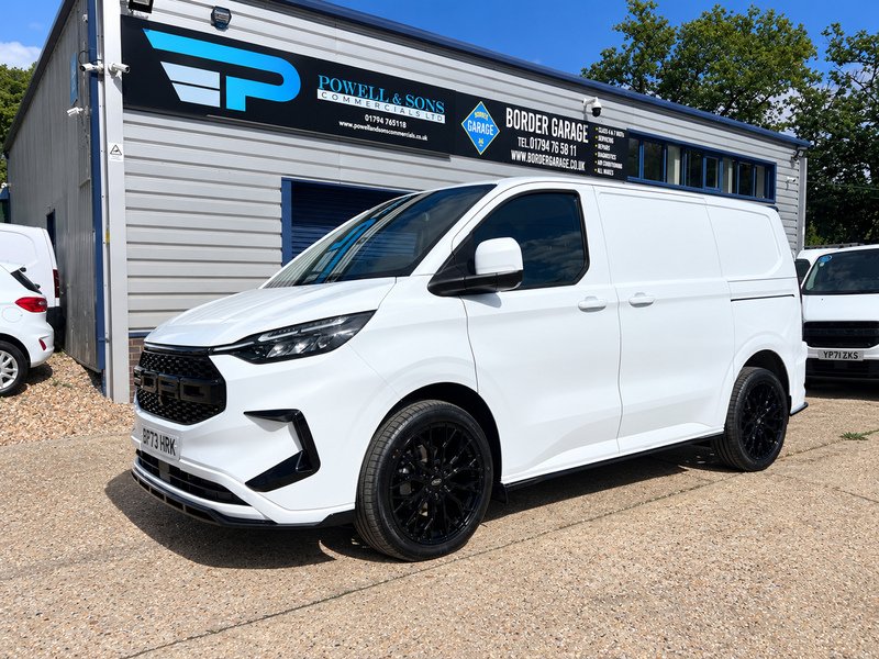 Ford Transit Custom 300 Limited Sport Kit - U878