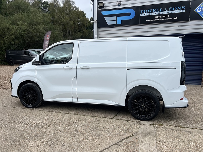 Ford Transit Custom 280 Limited Sport Kit - U881