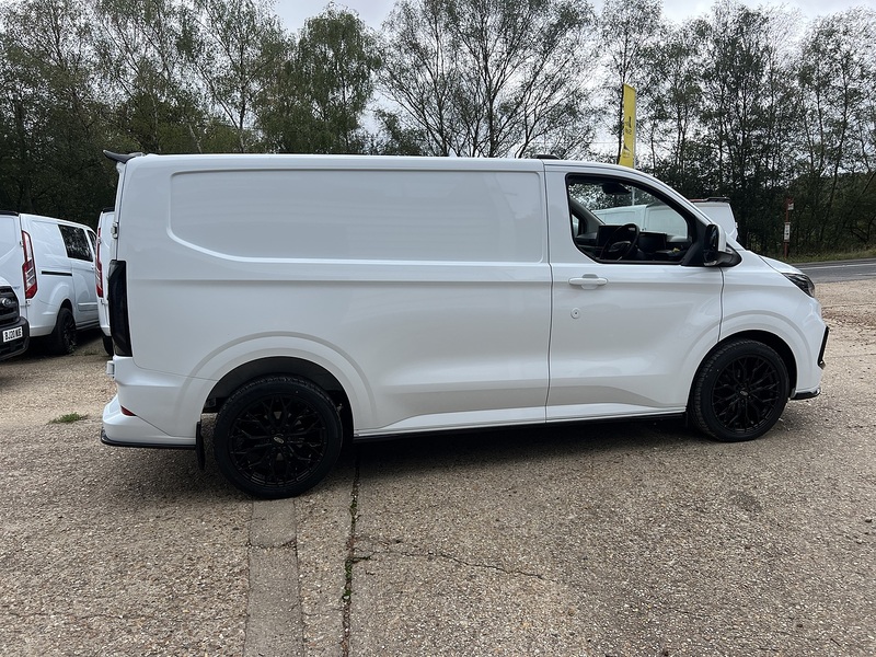 Ford Transit Custom 280 Limited Sport Kit - U881