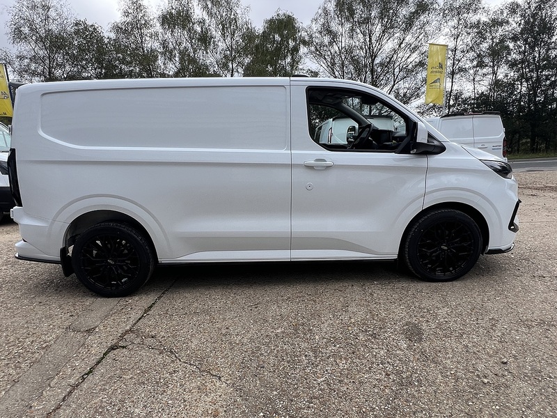 Ford Transit Custom 280 Limited Sport Kit - U881