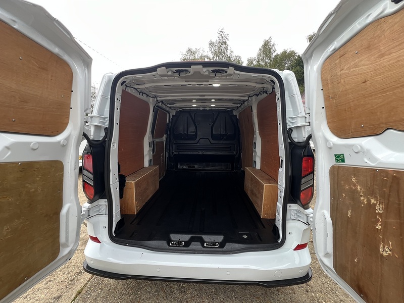 Ford Transit Custom 280 Limited Sport Kit - U881