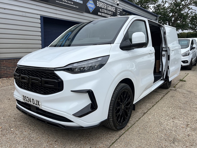 Ford Transit Custom 280 Limited Sport Kit - U881