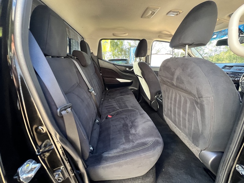 Nissan Navara dCi Acenta+ - U882