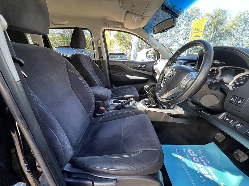 Nissan Navara dCi Acenta+ - U882