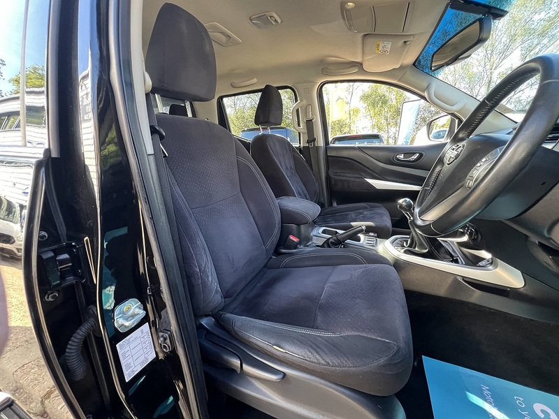 Nissan Navara dCi Acenta+ - U882