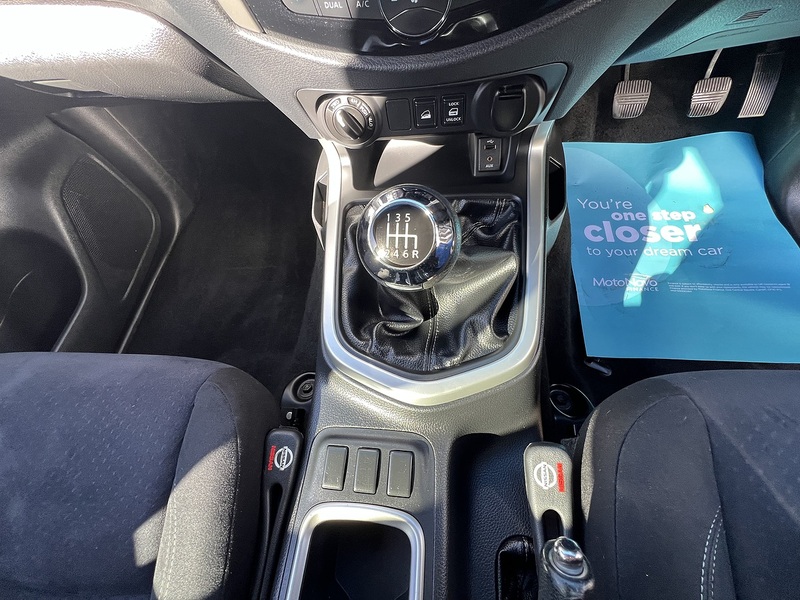Nissan Navara dCi Acenta+ - U882