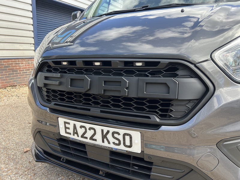 Ford Transit Custom 300 Limited Sport Kit - U883
