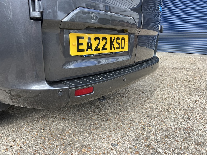 Ford Transit Custom 300 Limited Sport Kit - U883