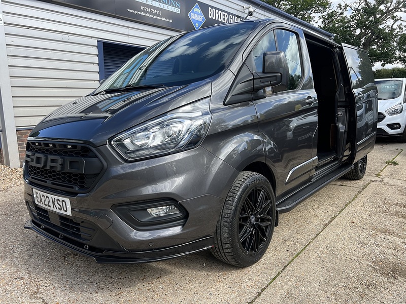 Ford Transit Custom 300 Limited Sport Kit - U883