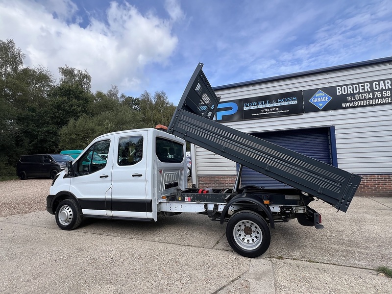 Ford Transit 350 EcoBlue Leader - U884
