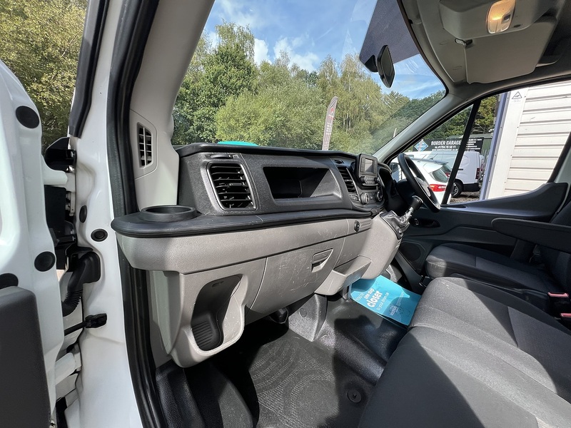 Ford Transit 350 EcoBlue Leader - U884