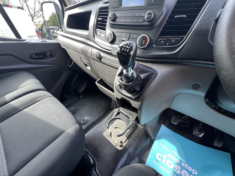 Ford Transit 350 EcoBlue Leader - U884