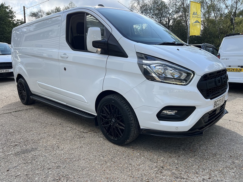 Ford Transit Custom 300 Limited Sport Pack - U886