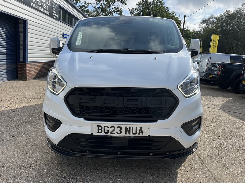 Ford Transit Custom 300 Limited Sport Pack - U886