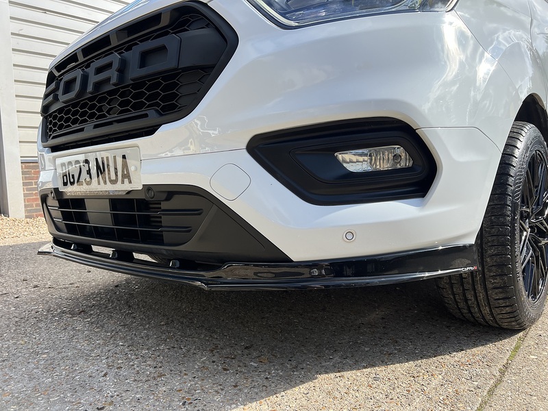 Ford Transit Custom 300 Limited Sport Pack - U886