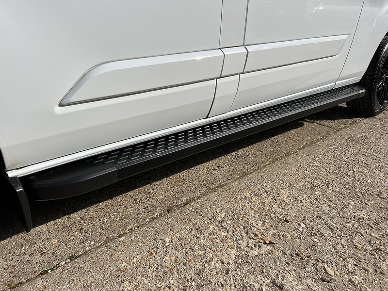 Ford Transit Custom 300 Limited Sport Pack - U886