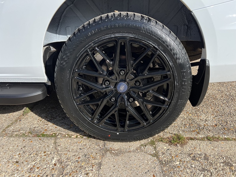 Ford Transit Custom 300 Limited Sport Pack - U886