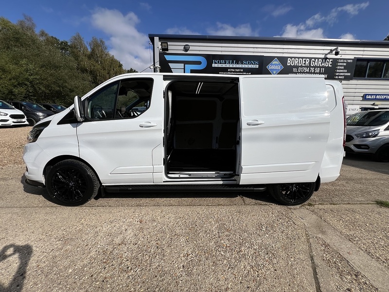 Ford Transit Custom 300 Limited Sport Pack - U886