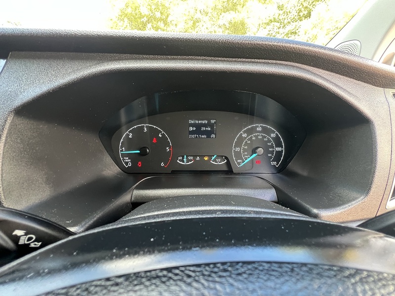 Ford Transit Custom 300 Limited Sport Pack - U886