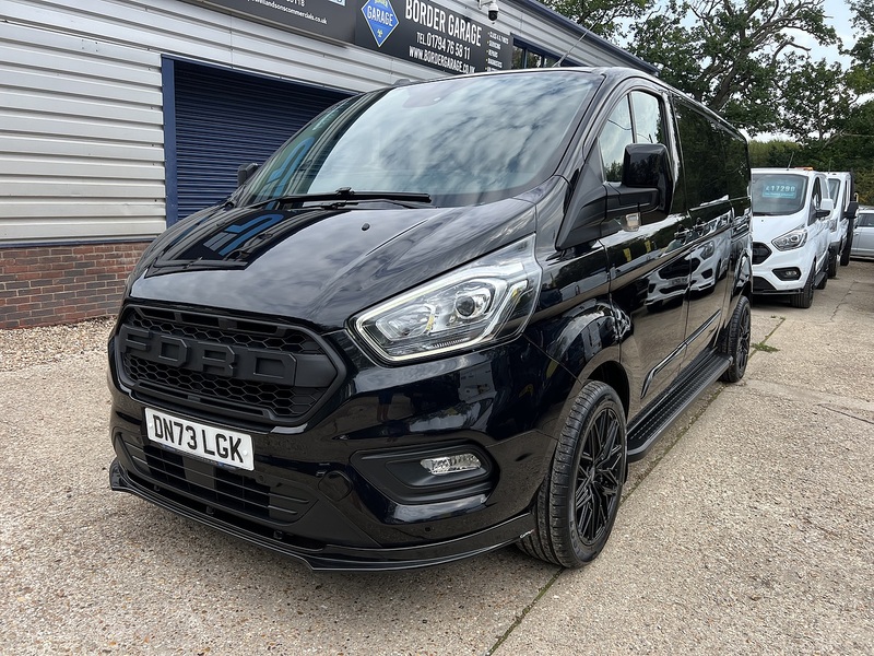 Ford Transit Custom 300 Limited Sport Pack - U888