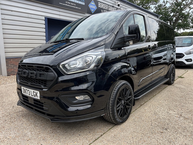 Ford Transit Custom 300 Limited Sport Pack - U888