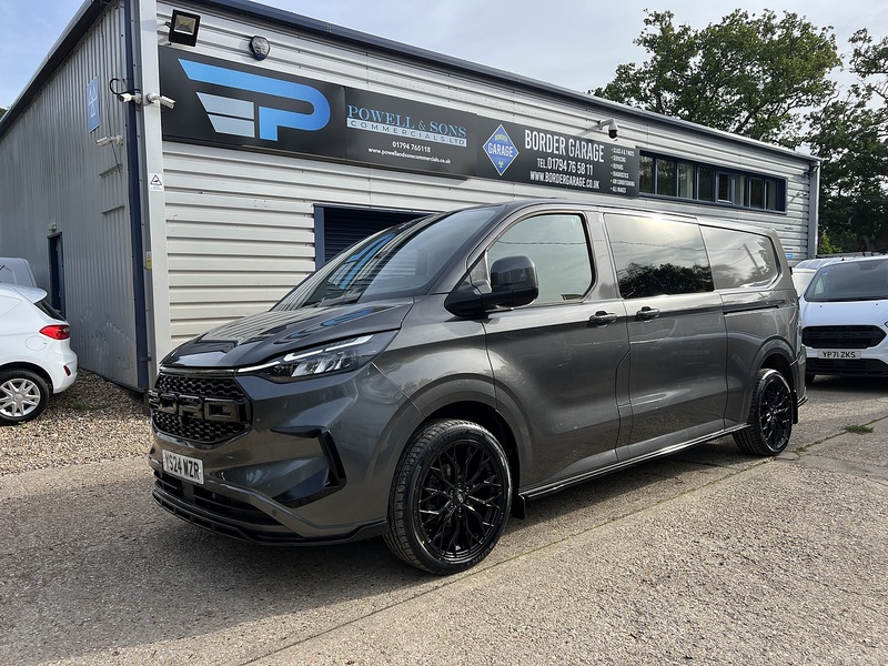 Ford Transit Custom 320 Limited Sport Pack - U890