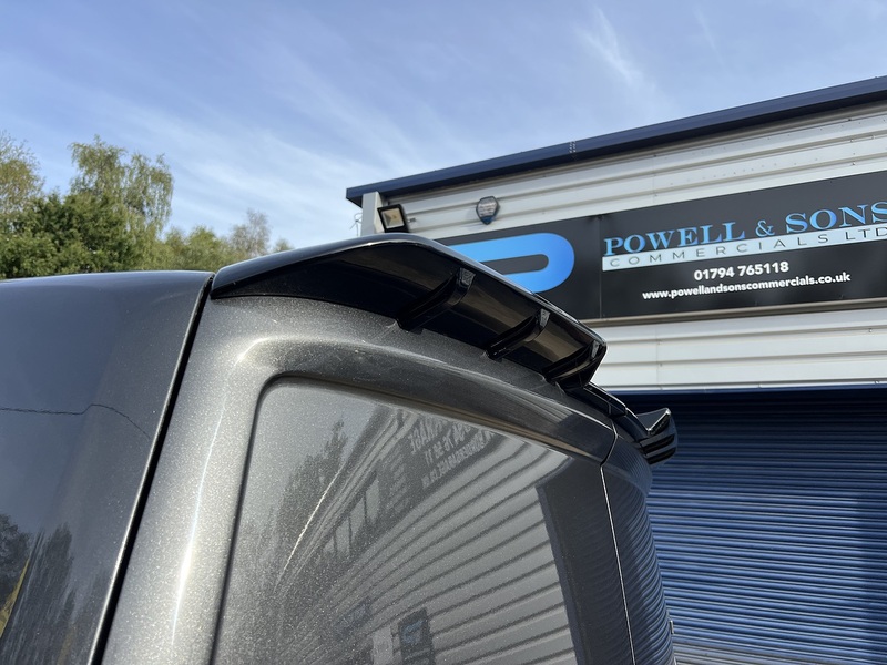 Ford Transit Custom 320 Limited Sport Pack - U890