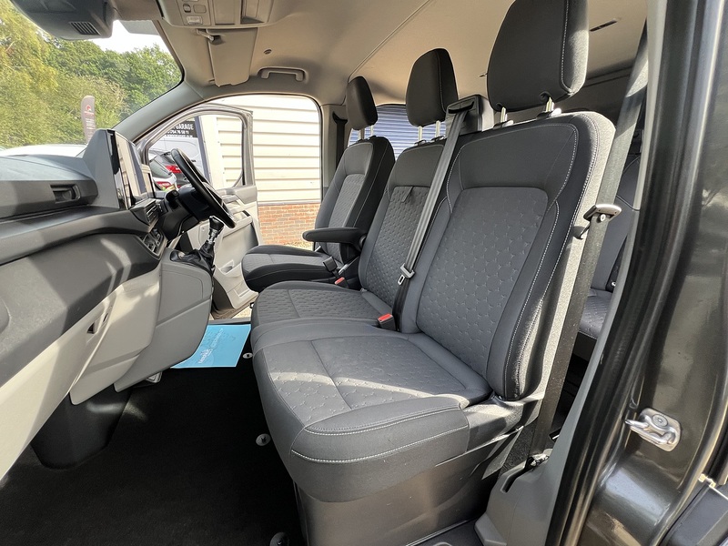Ford Transit Custom 320 Limited Sport Pack - U890
