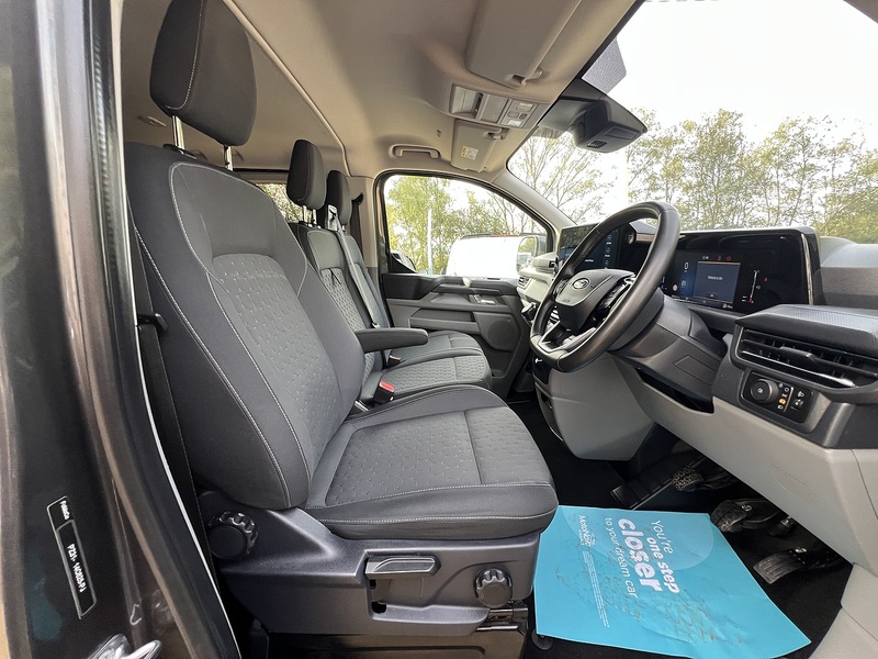Ford Transit Custom 320 Limited Sport Pack - U890