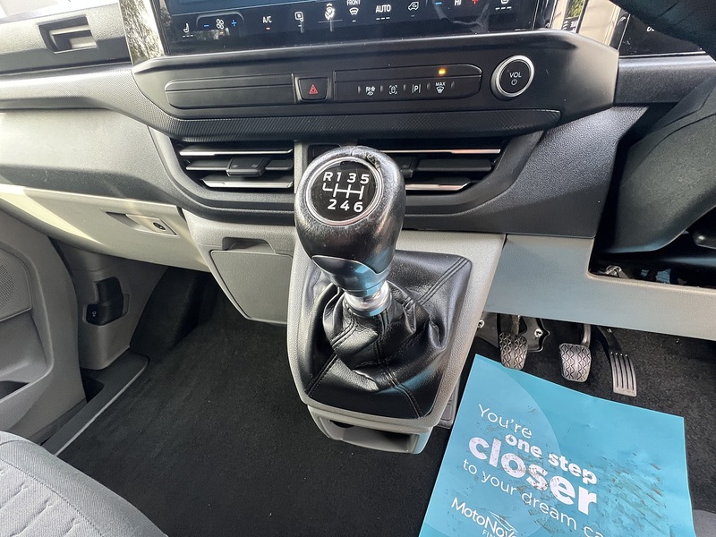 Ford Transit Custom 320 Limited Sport Pack - U890