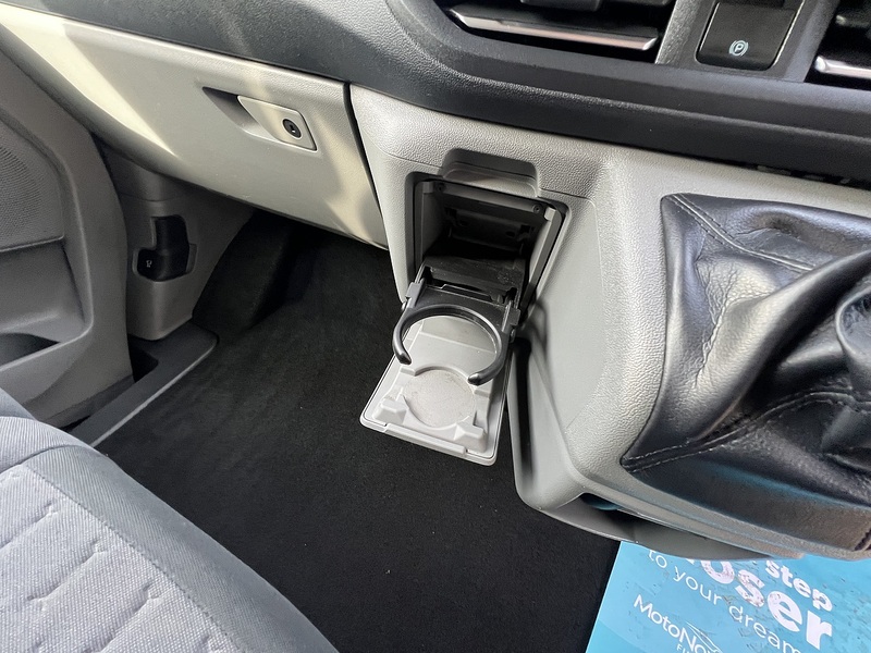Ford Transit Custom 320 Limited Sport Pack - U890