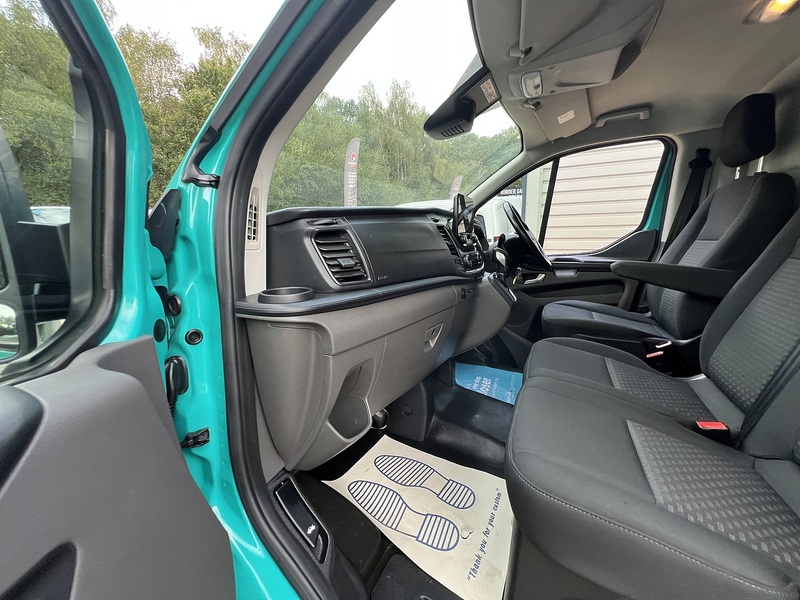 Ford Transit Custom 340 Trend Sport Pack - U892