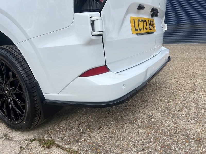 Ford Transit Custom 300 Limited Sport Pack - U895