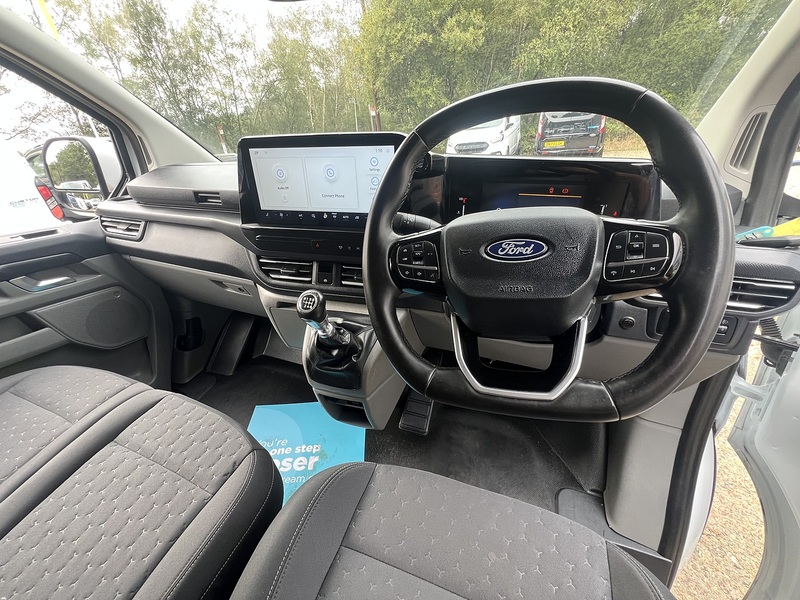 Ford Transit Custom 300 Limited Sport Pack - U895