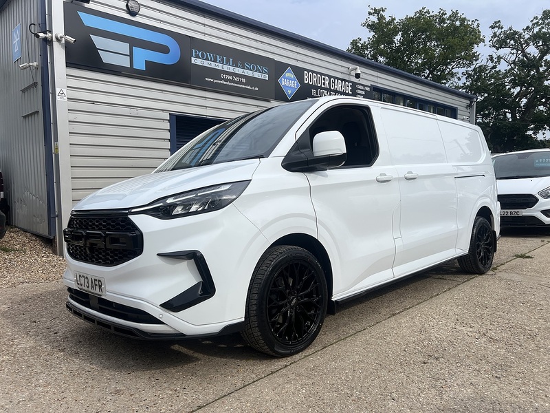 Ford Transit Custom 300 Limited Sport Pack - U895
