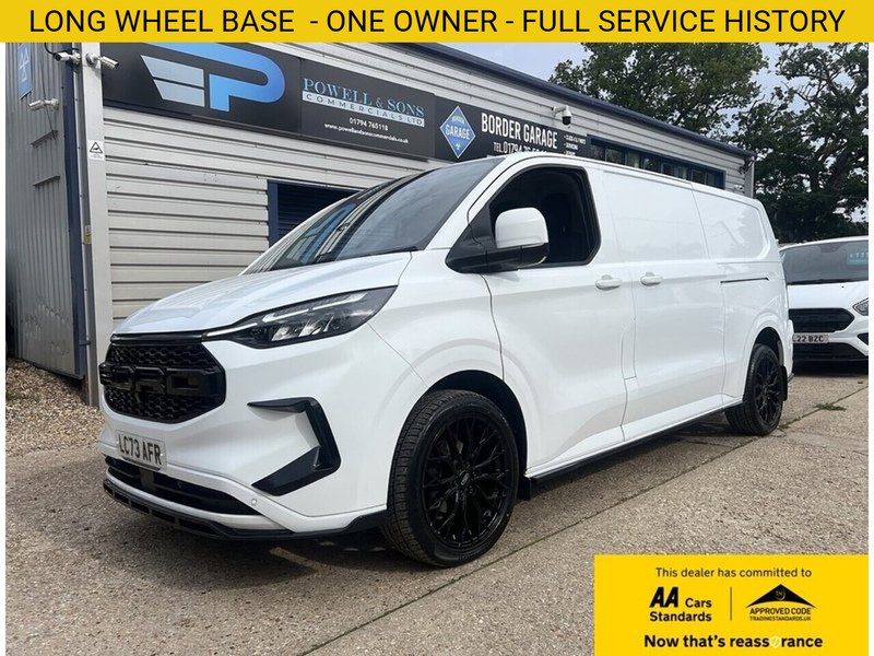 Ford Transit Custom 300 Limited Sport Pack - U895
