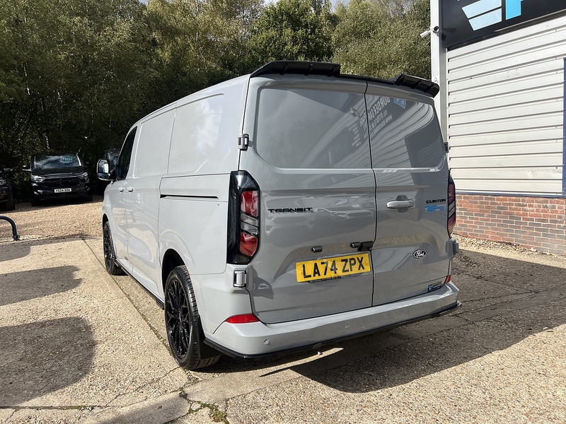 Ford Transit Custom 280 Limited Sport Pack - U897