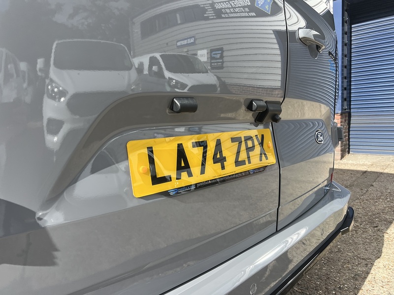 Ford Transit Custom 280 Limited Sport Pack - U897