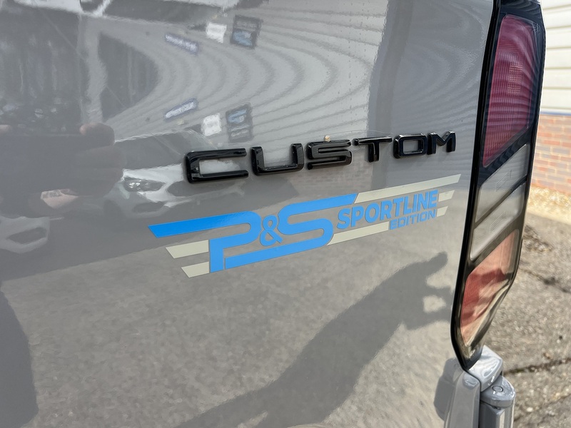 Ford Transit Custom 280 Limited Sport Pack - U897