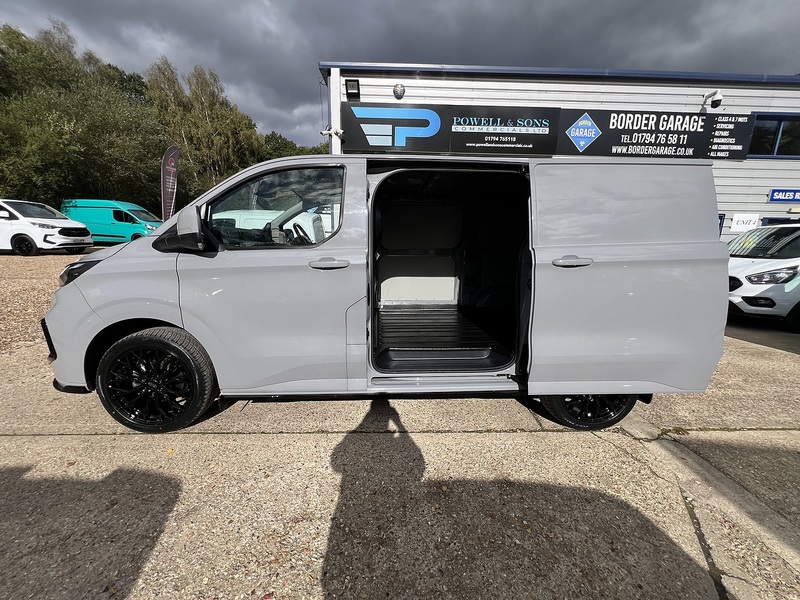 Ford Transit Custom 280 Limited Sport Pack - U897