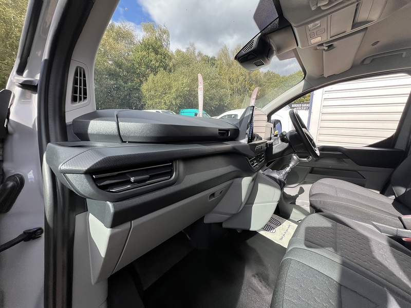 Ford Transit Custom 280 Limited Sport Pack - U897