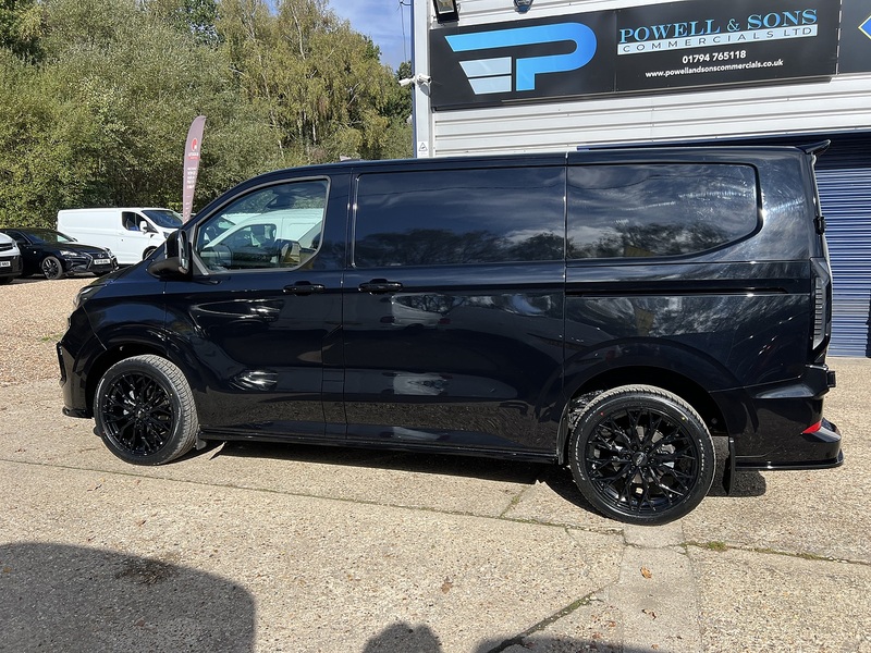 Ford Transit Custom 280 Limited Sport Pack - U898