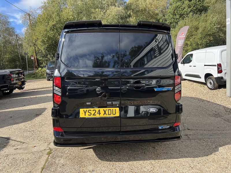 Ford Transit Custom 280 Limited Sport Pack - U898